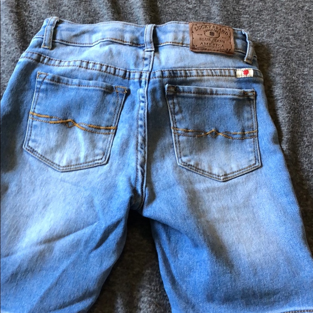 Shorts - Picture 2 of 3